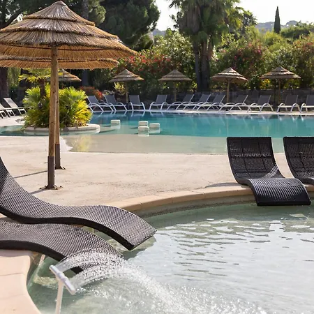 Semesteranläggning (resort) Club Le Capet